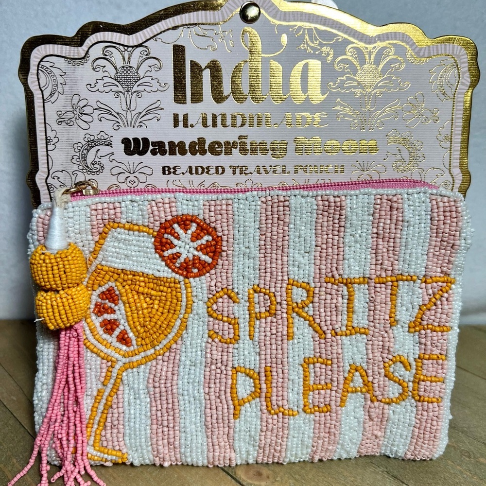 Viral Beaded Spritz Pouch!!